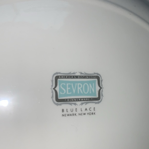 0327 Sevron Blue Lace 13.5” Oval Serving Platter - Picture 6 of 6